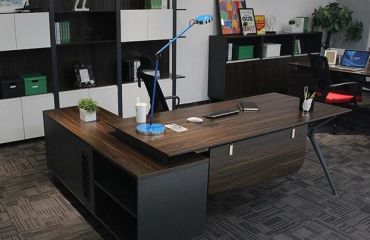 南京辦公家具批發市場好還是采購好?