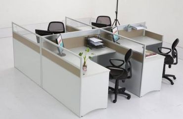 職員辦公桌顏色該怎么搭配？