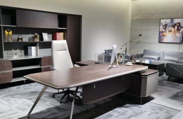 標準的辦公大班臺尺寸是多少？