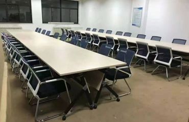 辦公家具廠家分享選擇好看實用家具的方法！