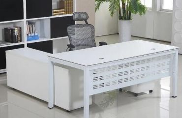 白色辦公家具出現泛黃要如何處理？