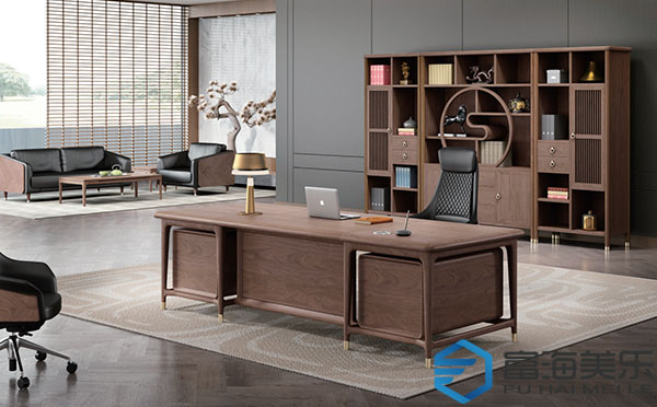 木質(zhì)辦公桌受歡迎的原因及保養(yǎng)維護(hù)方法 木質(zhì)辦公桌受歡迎的原因及保養(yǎng)維護(hù)方法